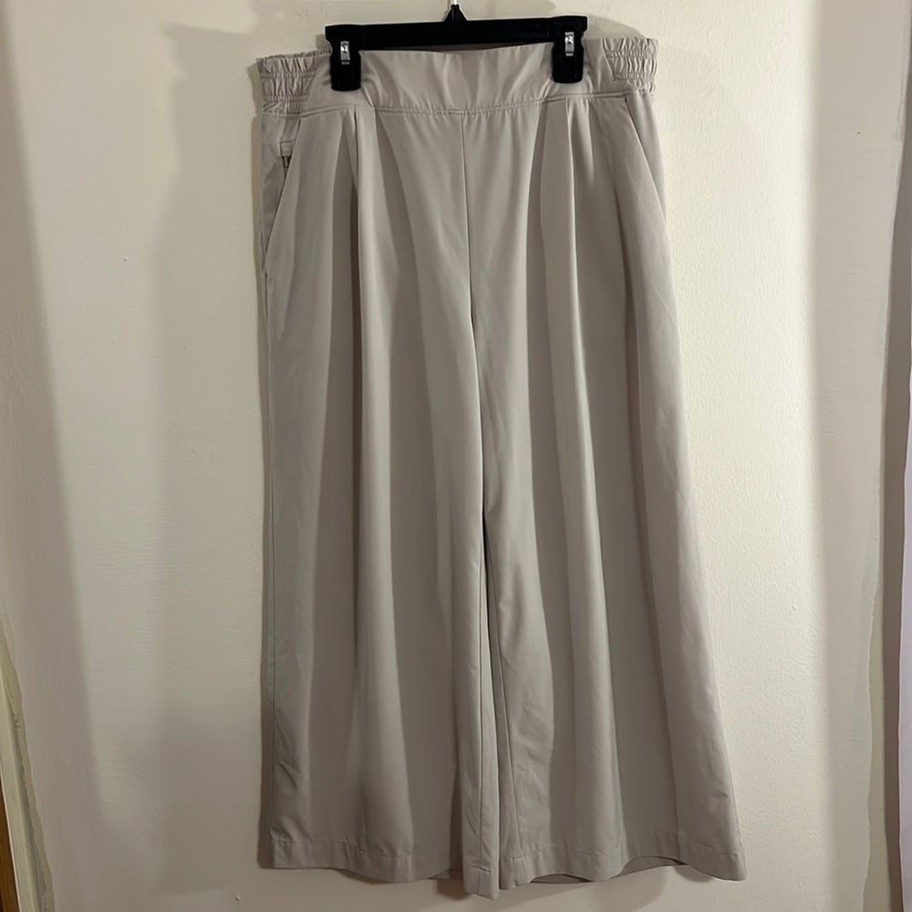 Athleta Brooklyn wide leg crop pant